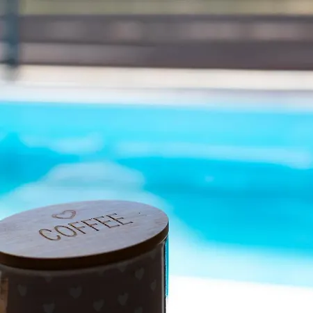 Marcante Family With A Pool Appartamento