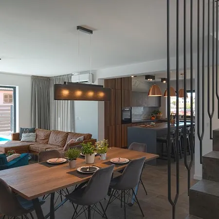 Apartment Marcante Family With A Pool *