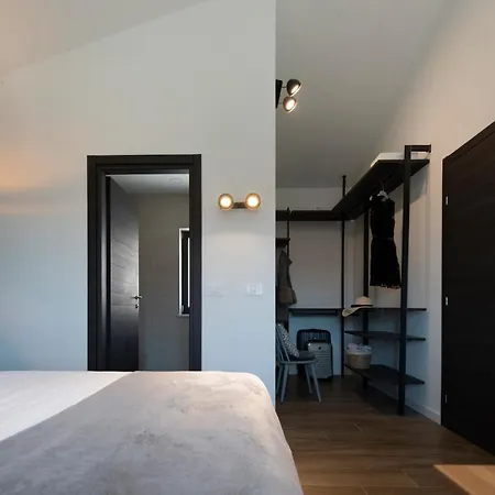 Marcante Family With A Pool Apartment Porec