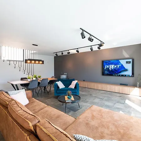 Apartment Marcante Family With A Pool